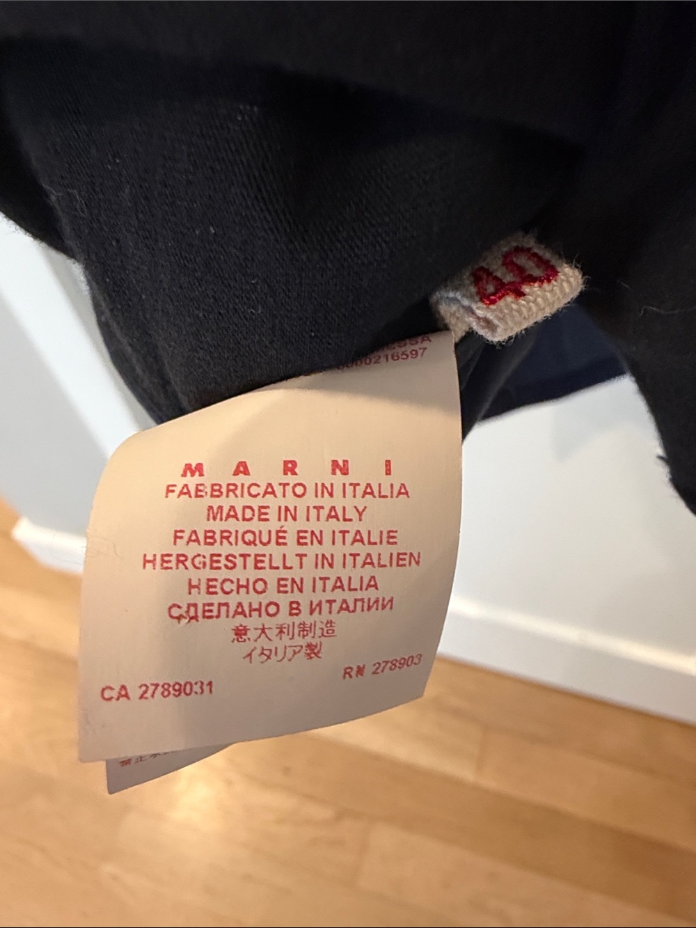 Marni Black and Navy Cotton Architectural Top Minimalist Collared  S | US4, IT40 - Picture 7 of 8